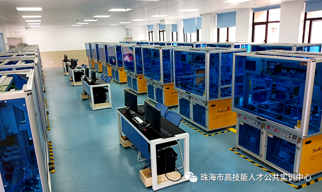 金灣405/406工業互聯網技術實訓室 網絡技術服務的創新實踐與產教融合